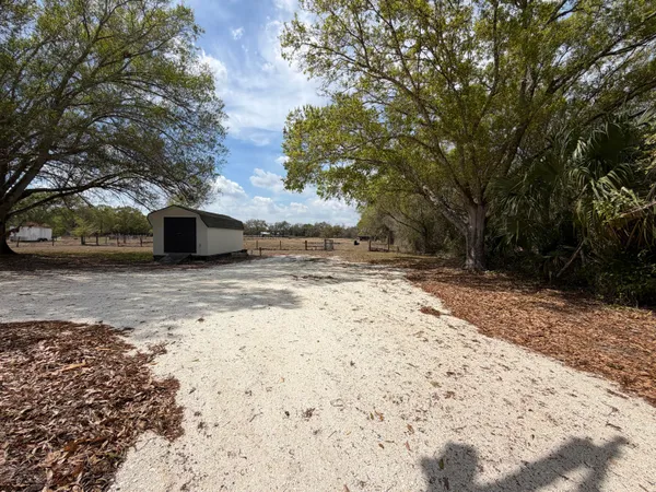 $489,000 | 311 Southwest 67th Drive, Okeechobee, FL 34974