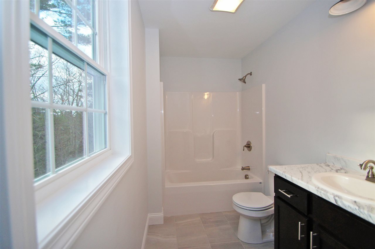 53 Constitution Way, Unit LOT 17 Rochester, NH 03867 - Photo 16 of 40