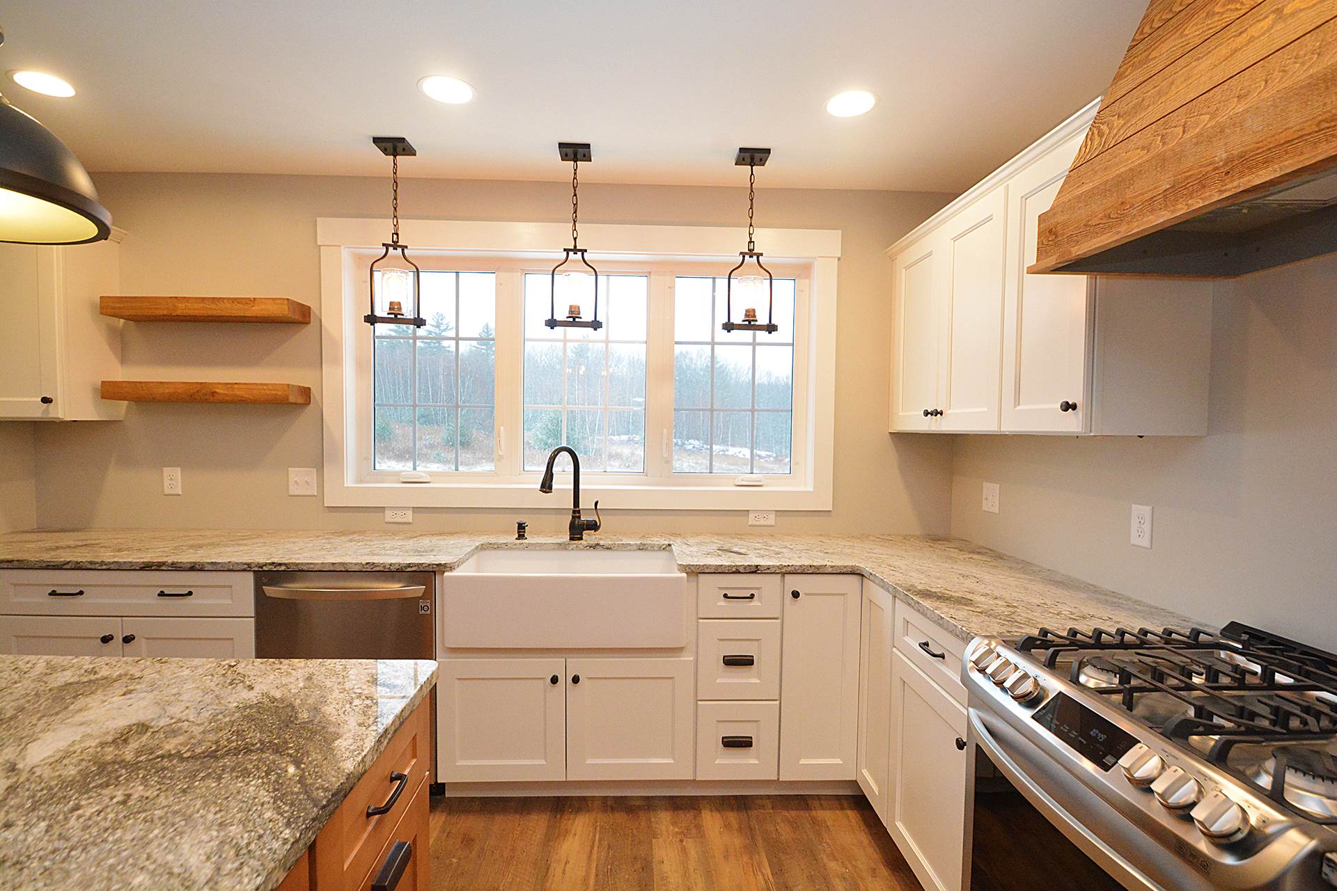 53 Constitution Way, Unit LOT 17 Rochester, NH 03867 - Photo 8 of 40