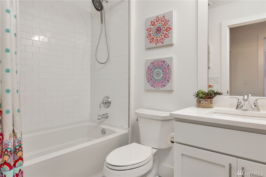 7025 119th Way Northeast, Unit B Kirkland, WA 98033 - Photo 22 of 31