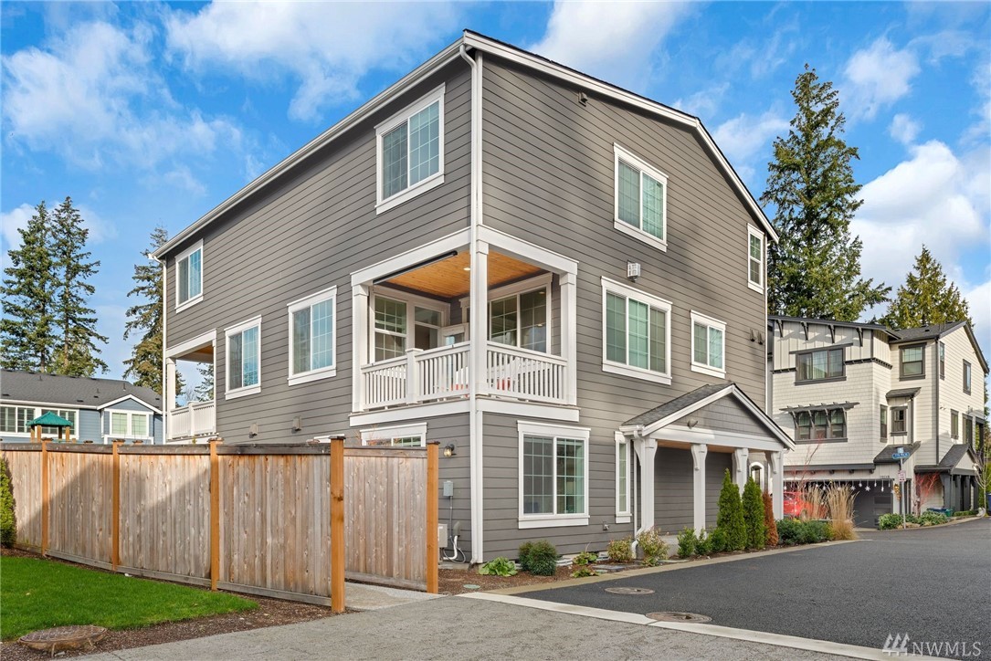 7025 119th Way Northeast, Unit B Kirkland, WA 98033 - Photo 26 of 31