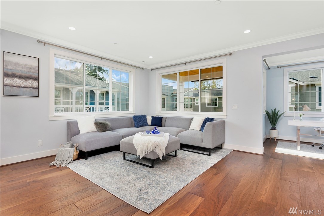 7025 119th Way Northeast, Unit B Kirkland, WA 98033 - Photo 6 of 31