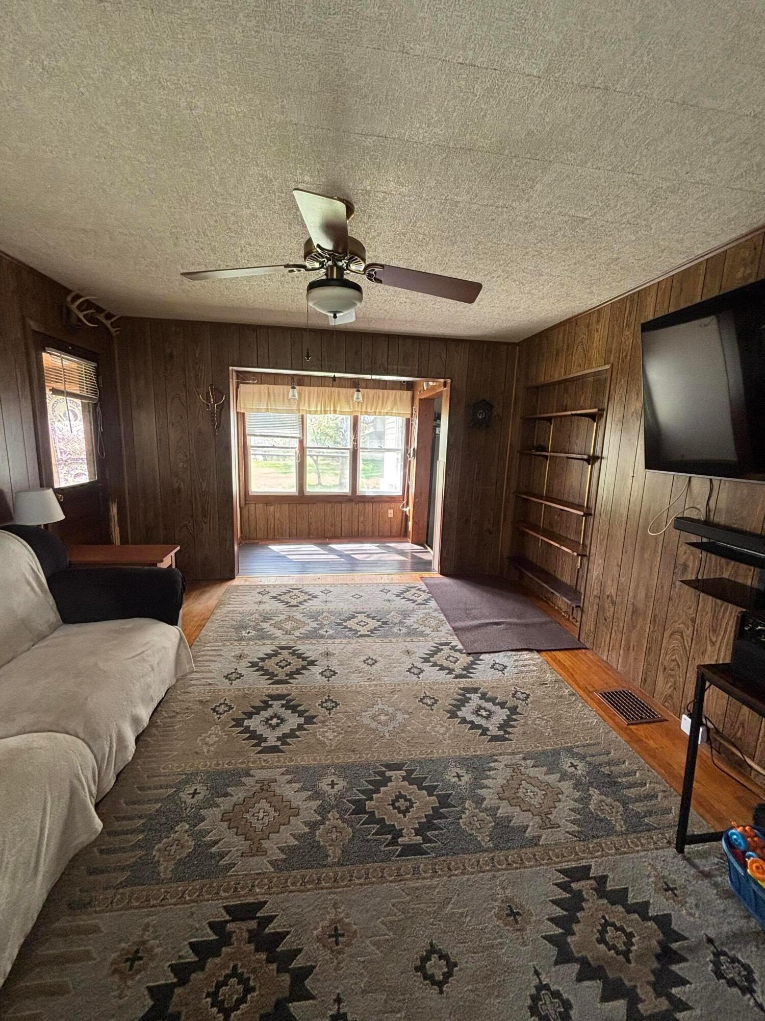 10859 Kenyon Road Mount Vernon, OH 43050 - Photo 6 of 48 IMG_9417