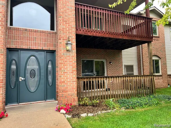 $1,400 | 2224 Touchdown Court, Unit 4, Ypsilanti, MI 48197