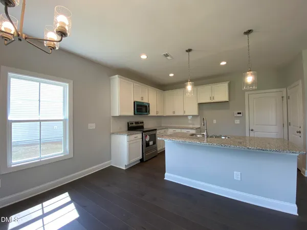 $2,200 | 176 Hanover Court, Clayton, NC 27527