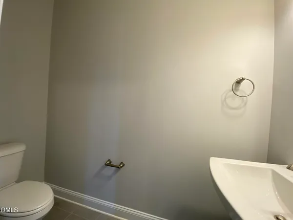 $2,200 | 176 Hanover Court, Clayton, NC 27527