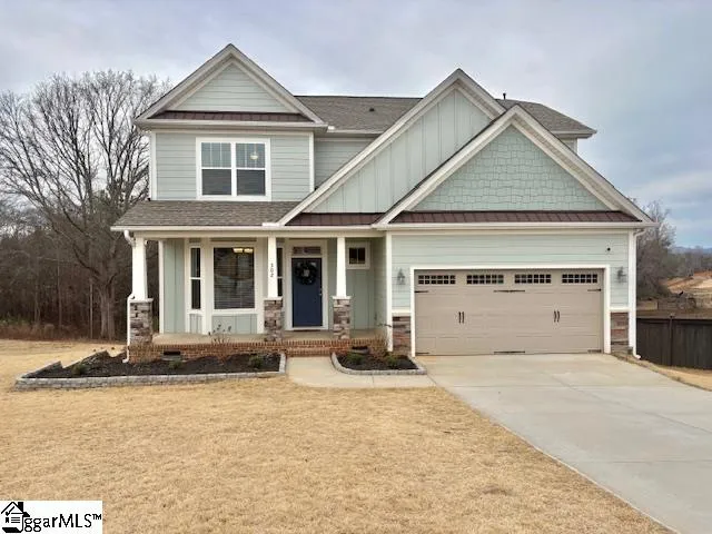 $450,000 | 302 Leafcrest Way, Greer, SC 29651
