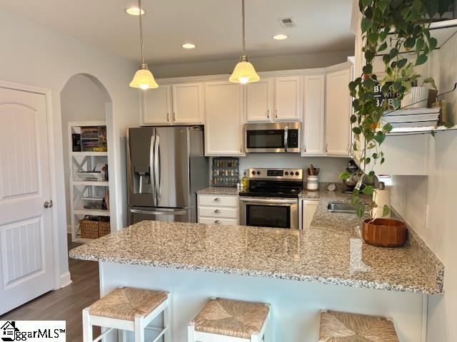 302 Leafcrest Way Greer, SC 29651 - Photo 4 of 38