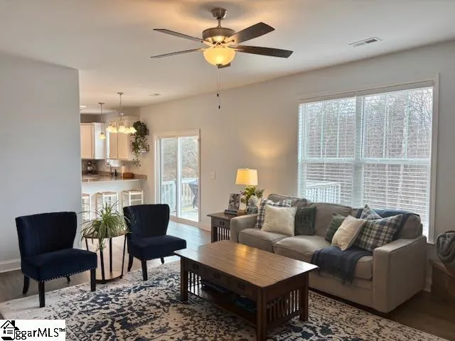 $450,000 | 302 Leafcrest Way, Greer, SC 29651