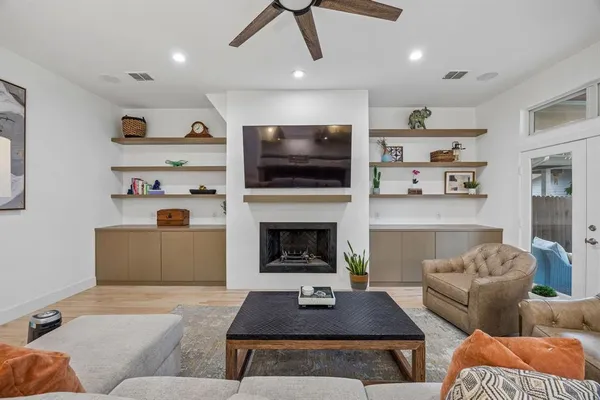 $1,685,000 | 5336 Willis Avenue, Dallas, TX 75206