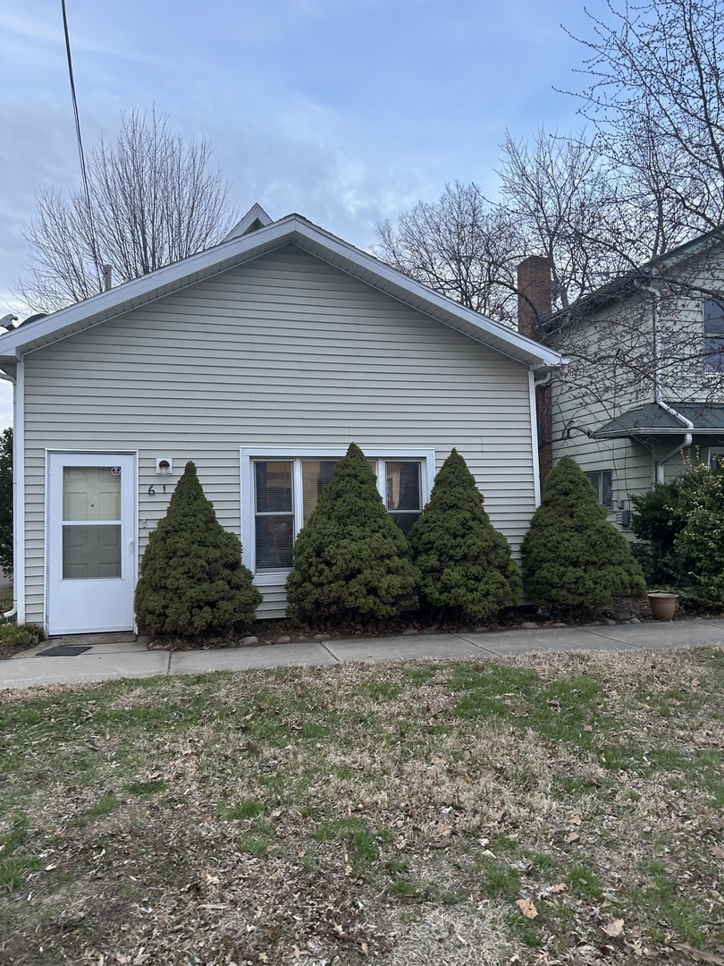 608 West Madison Street Ottawa, IL 61350 - Photo 2 of 30