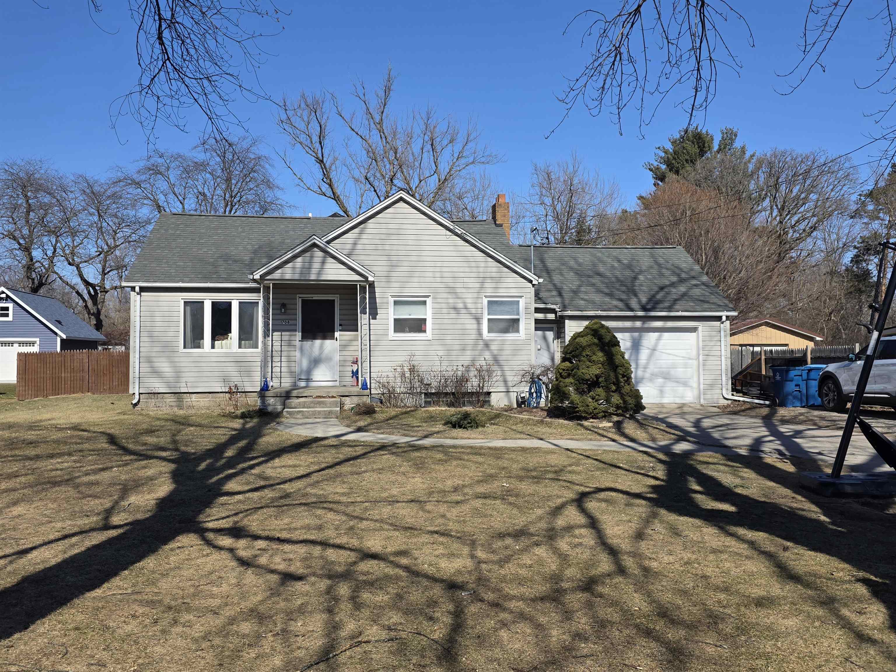 1708 West Ridge Road Bay City, MI 48708 - Photo 5 of 52