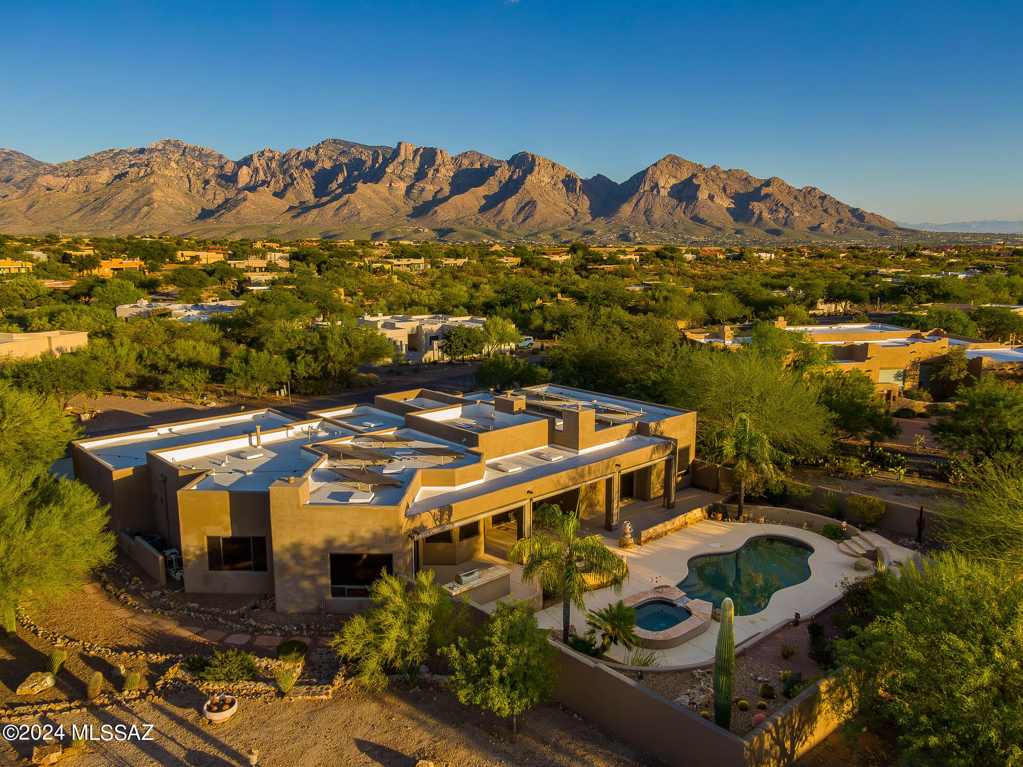 12345 North Reflection Ridge Drive Oro Valley, AZ 85755 - Photo 35 of 48
