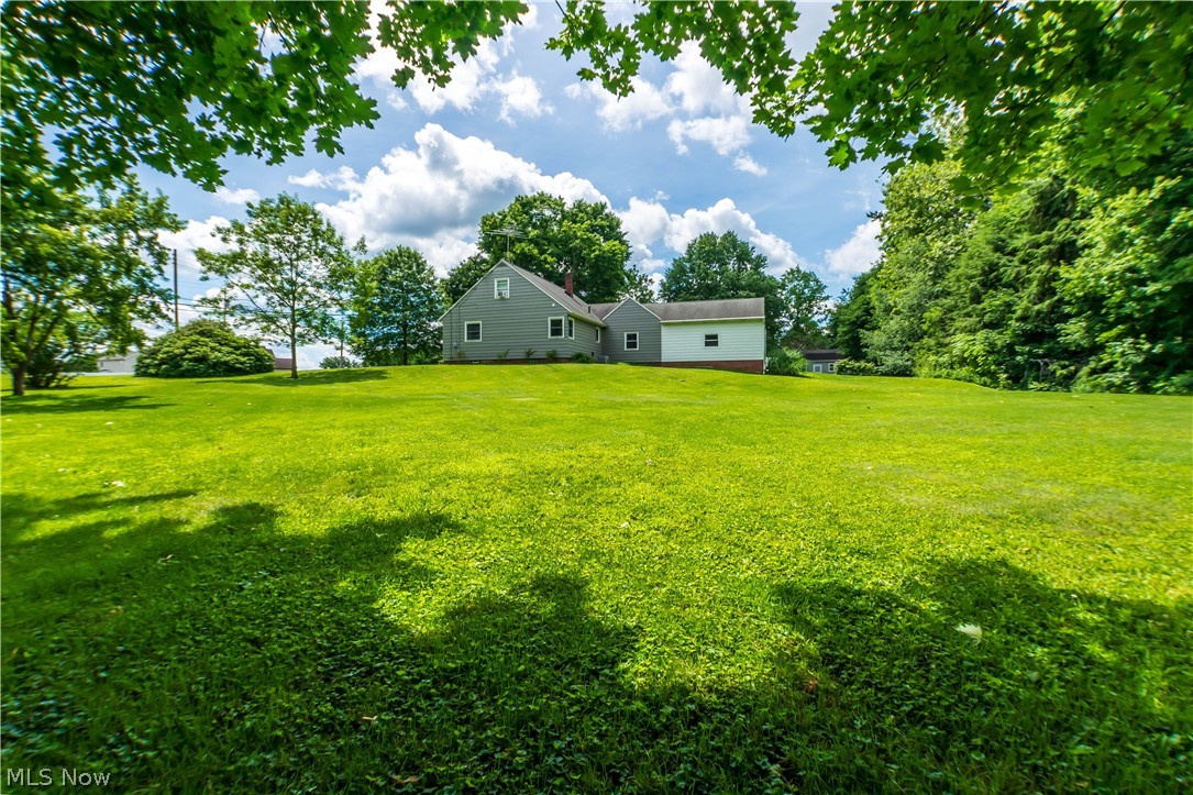 2748 Canton Road Uniontown, OH 44685 - Photo 14 of 49