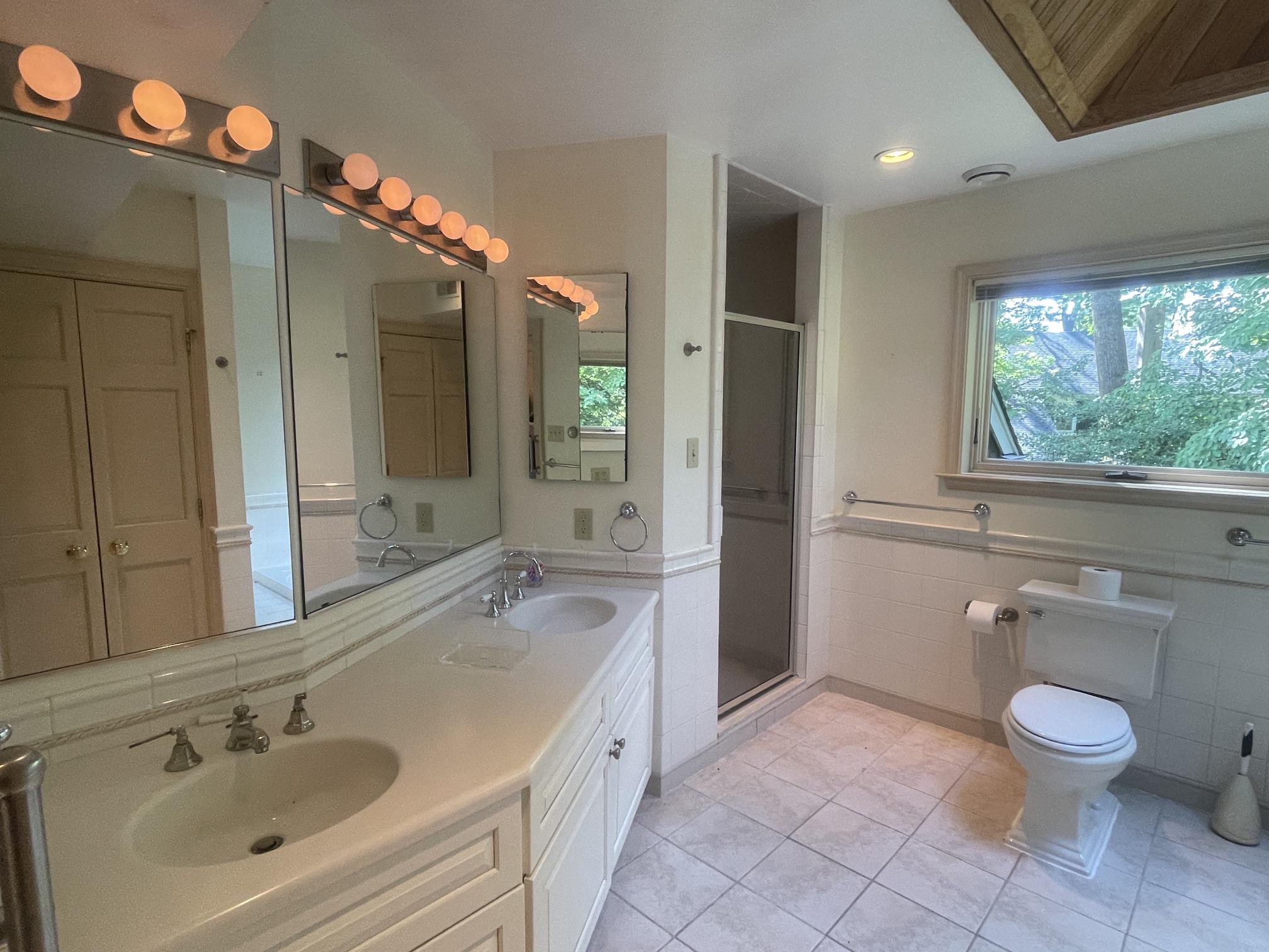 918 Merion Square Road Gladwyne, PA 19035 - Photo 12 of 40