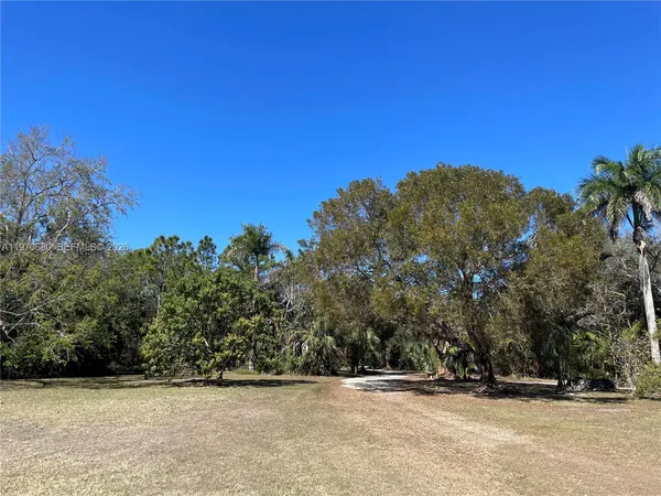 $1,849,999 | 23755 Southwest 142nd Avenue, Homestead, FL 33032