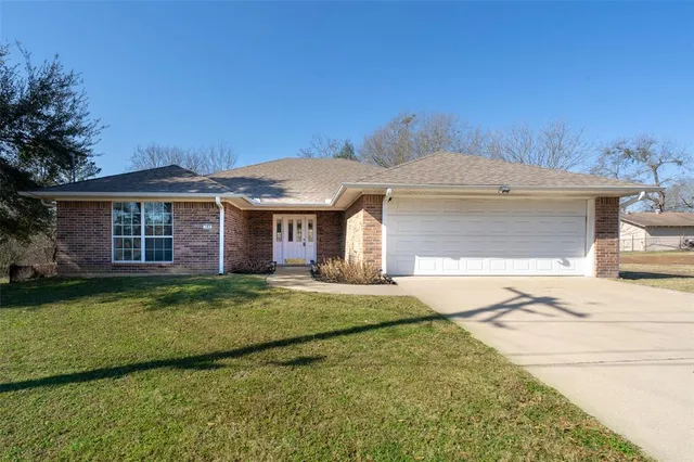 $270,000 | 103 North Lyle Street, Gladewater, TX 75647