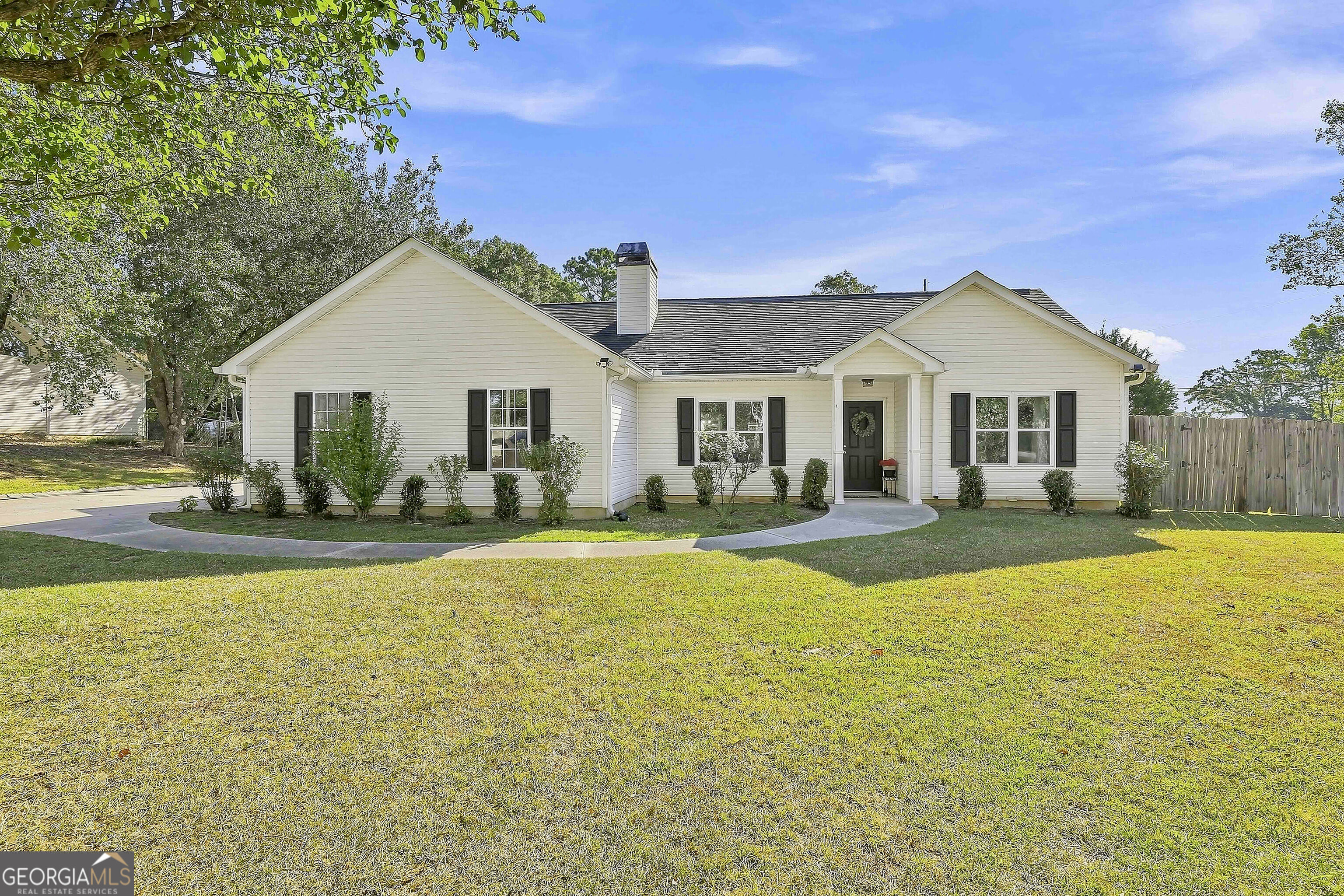 13 Lassetter Road Sharpsburg, GA 30277 - Photo 1 of 37 Gallery Image 1