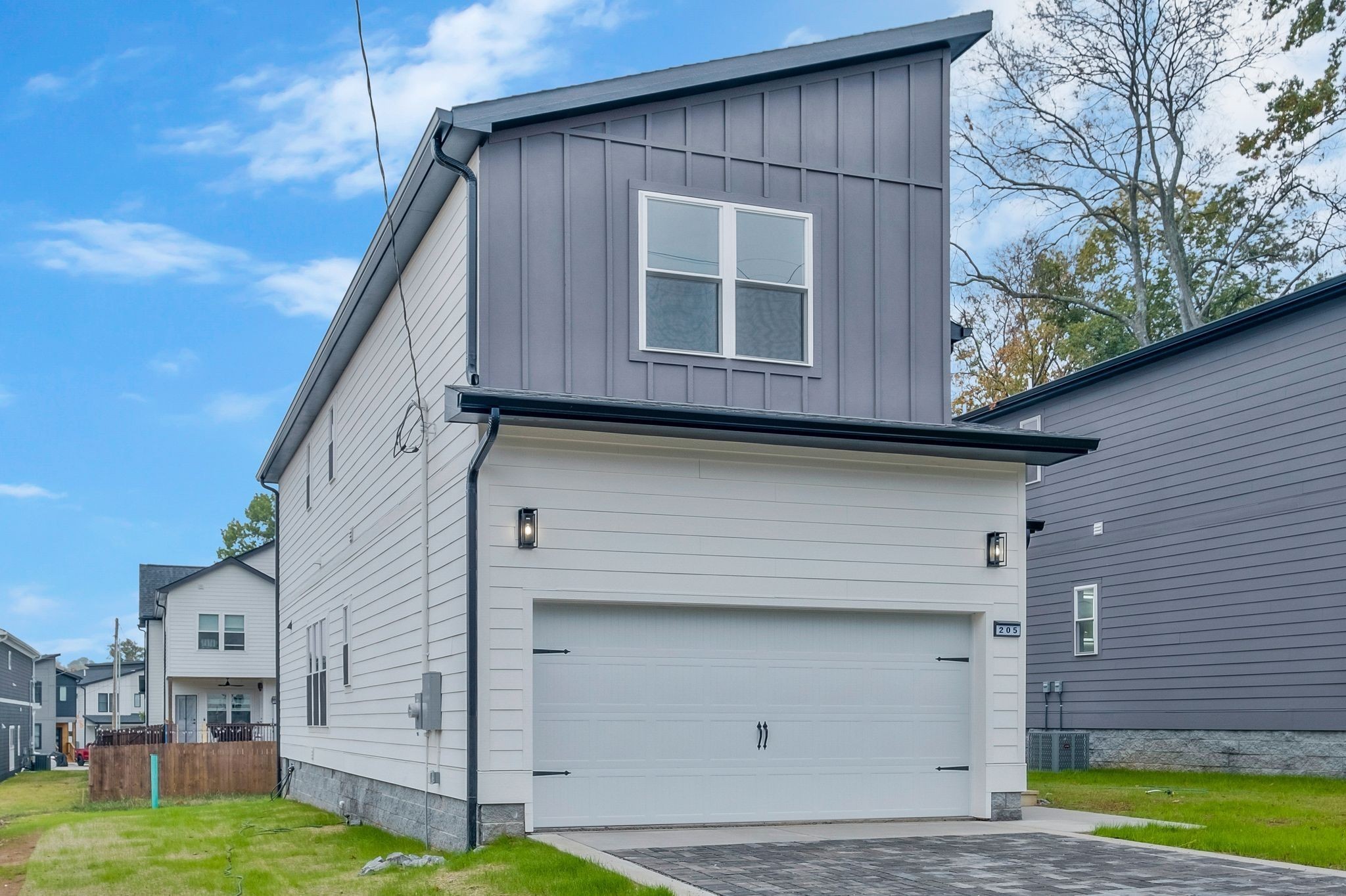 205 Paragon Mills Road Nashville, TN 37211 - Photo 3 of 31