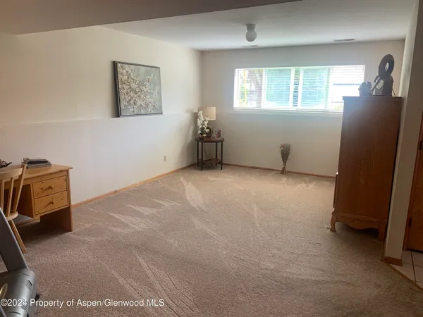 $7,000 | 382 Summit Drive, Carbondale, CO 81623