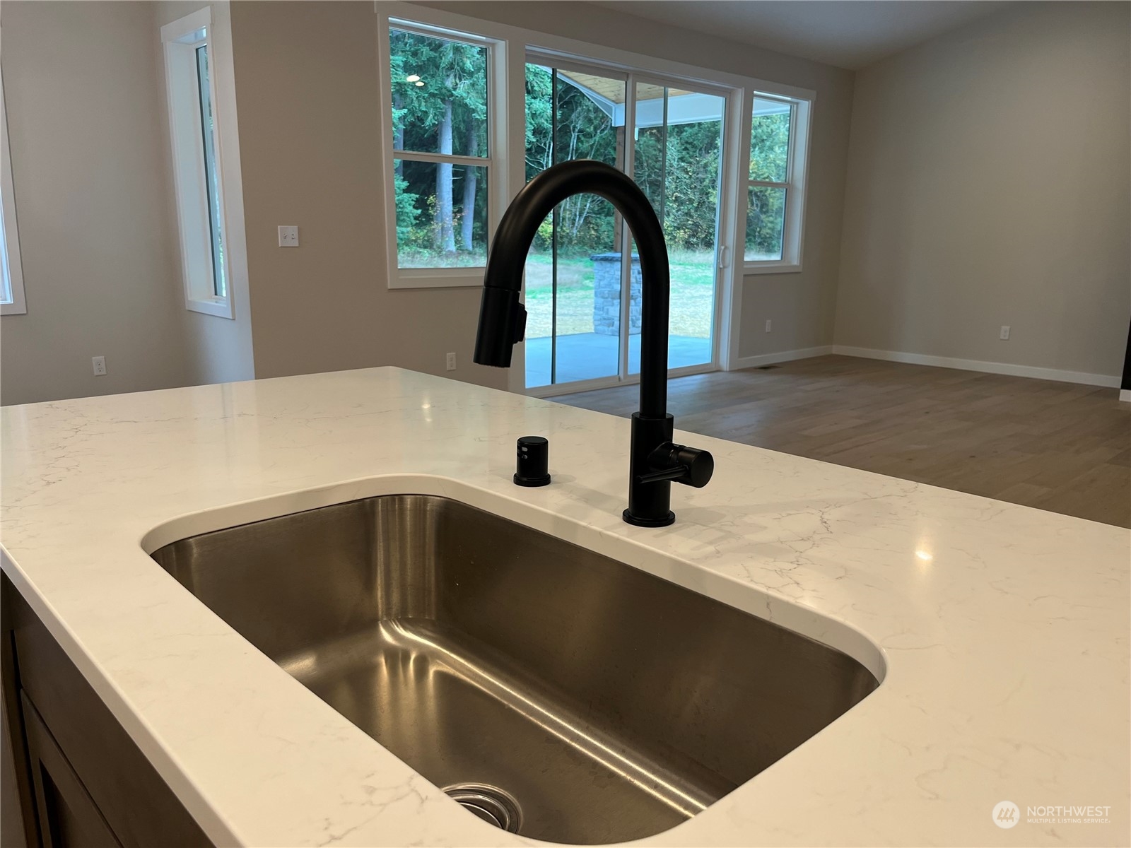 147 North Camano Ridge Road Camano Island, WA 98282 - Photo 14 of 35 Gallery Image 14