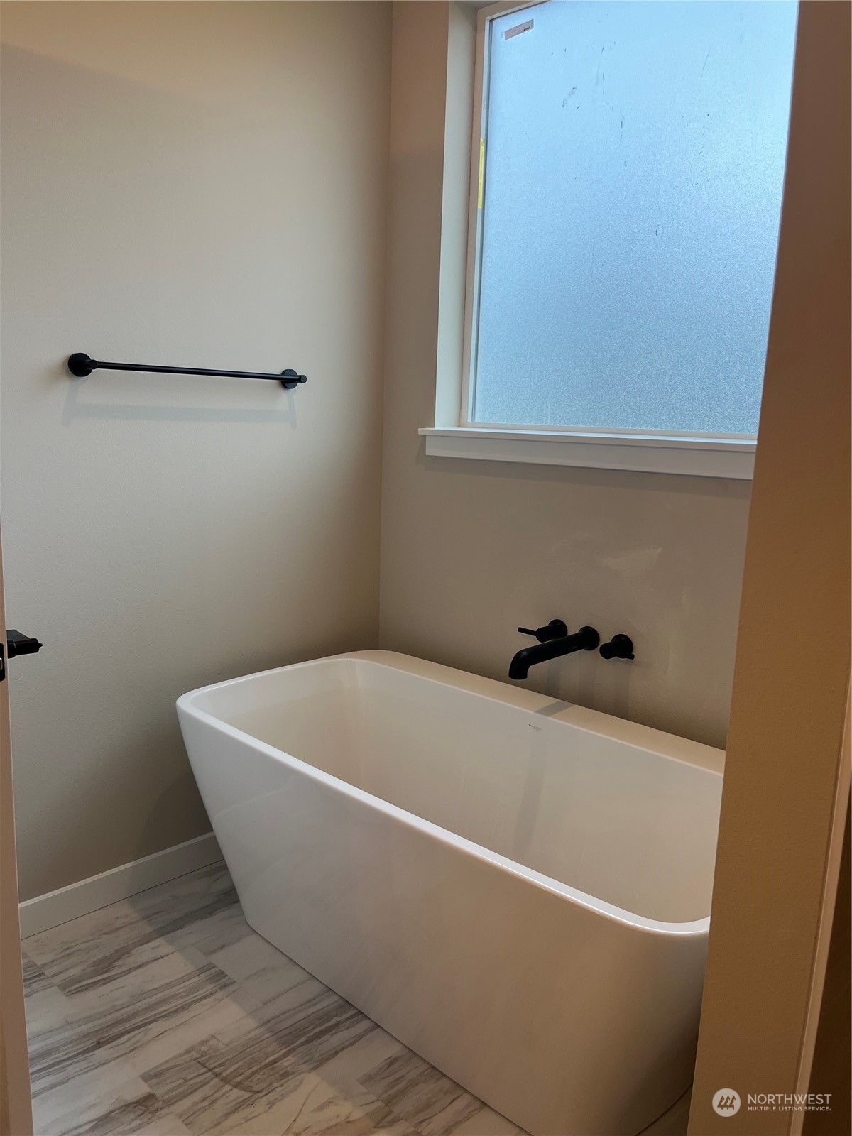 147 North Camano Ridge Road Camano Island, WA 98282 - Photo 24 of 35 Gallery Image 24