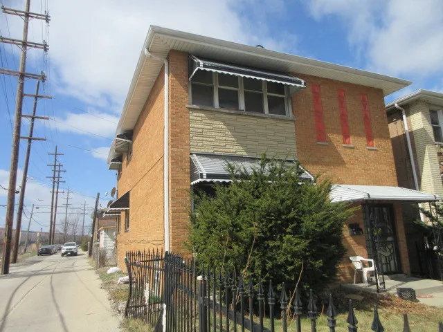 $270,000 | 7448 South Maplewood Avenue, Chicago, IL 60629