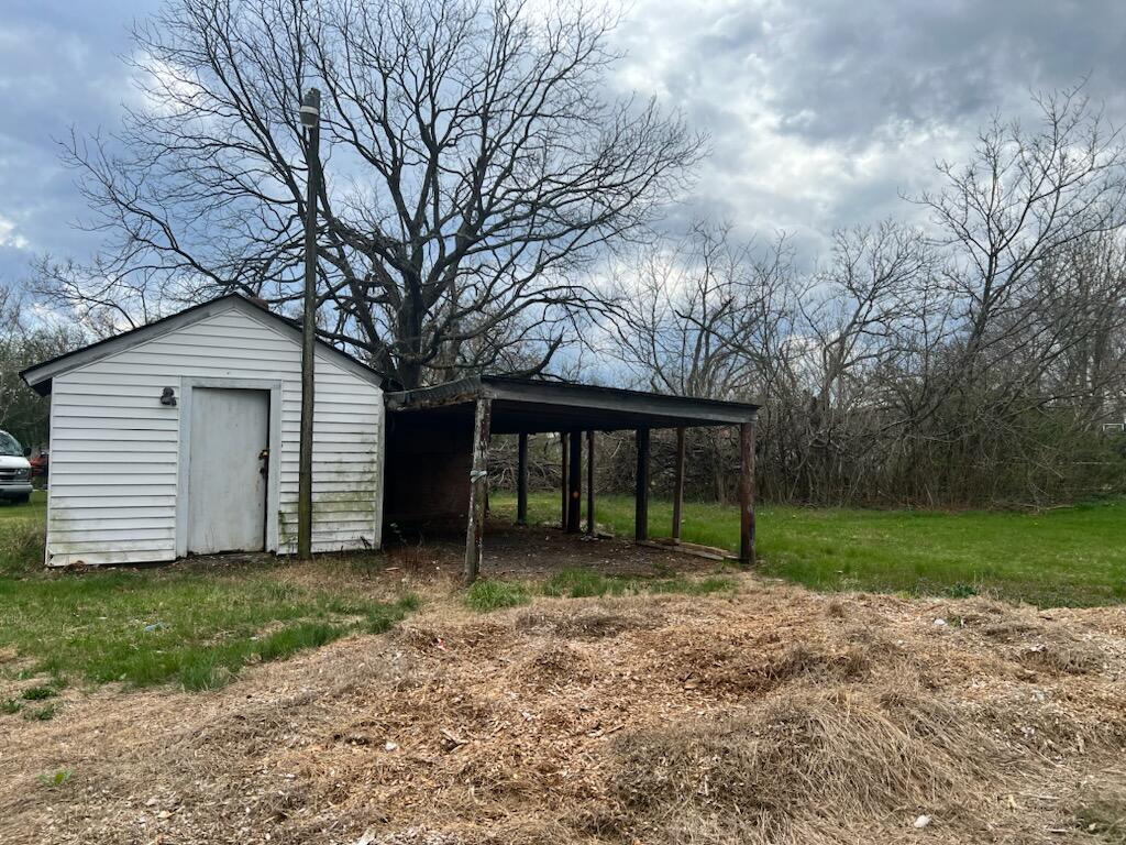 161 Calico Avenue Ridgeway, VA 24148 - Photo 3 of 10 3