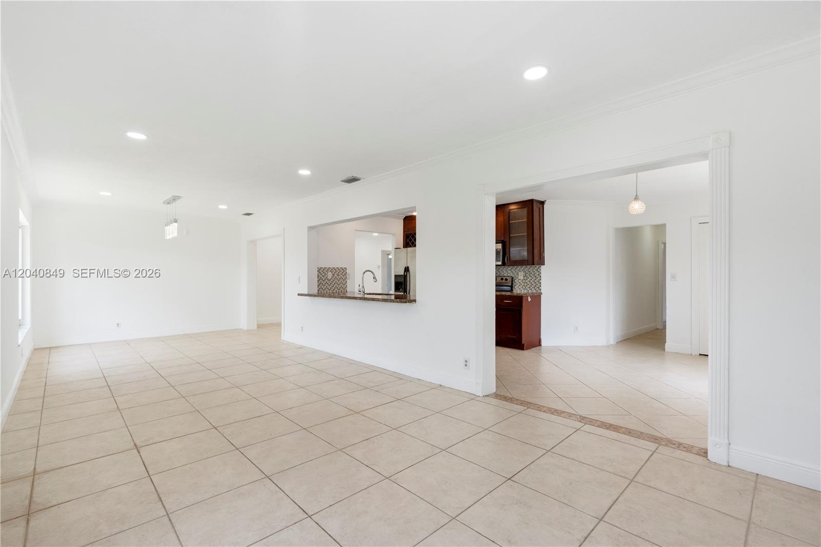 5160 Southwest 8th Street Margate, FL 33068 - Photo 11 of 28