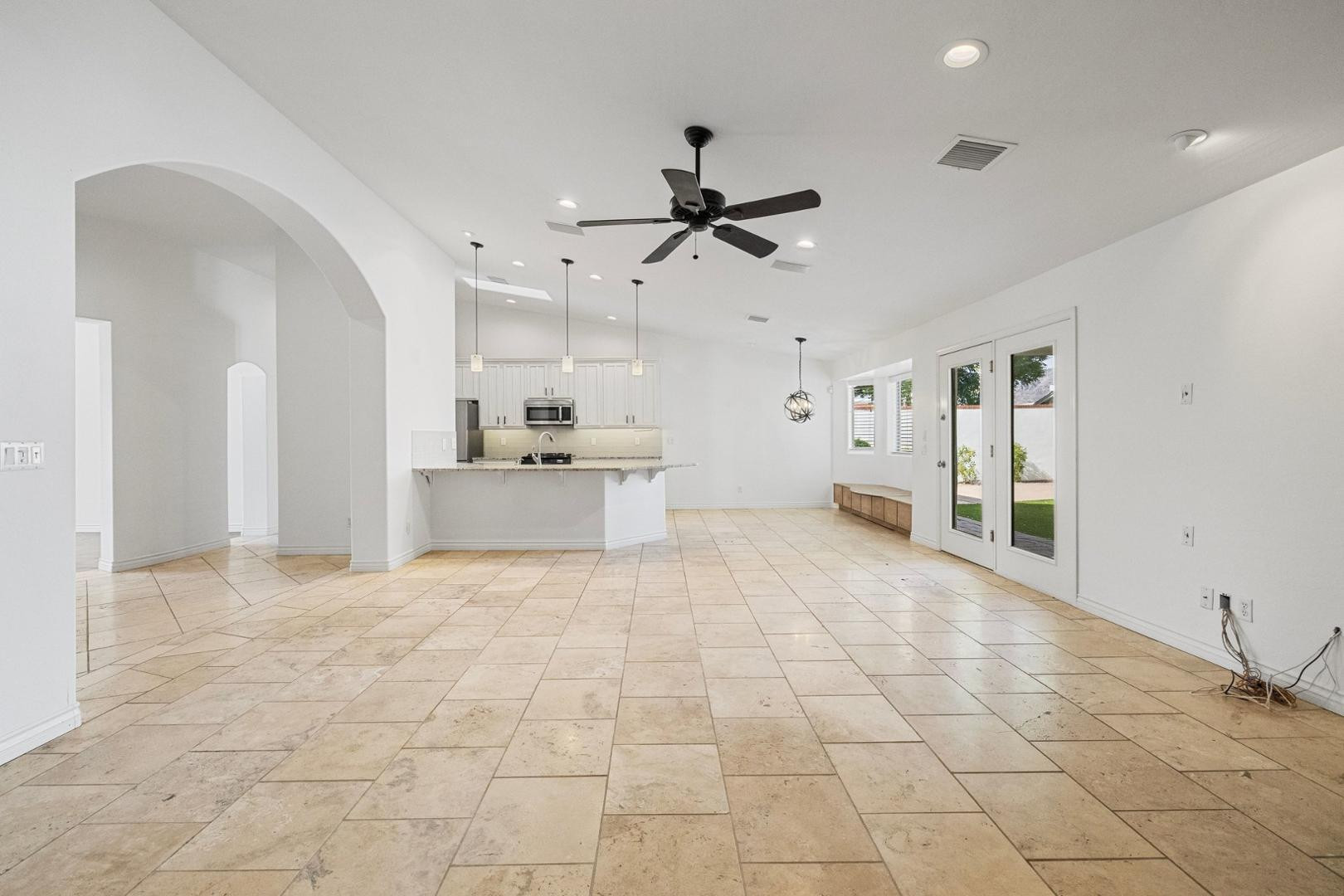 5233 North 15th Street Phoenix, AZ 85014 - Photo 11 of 55 Photo #11