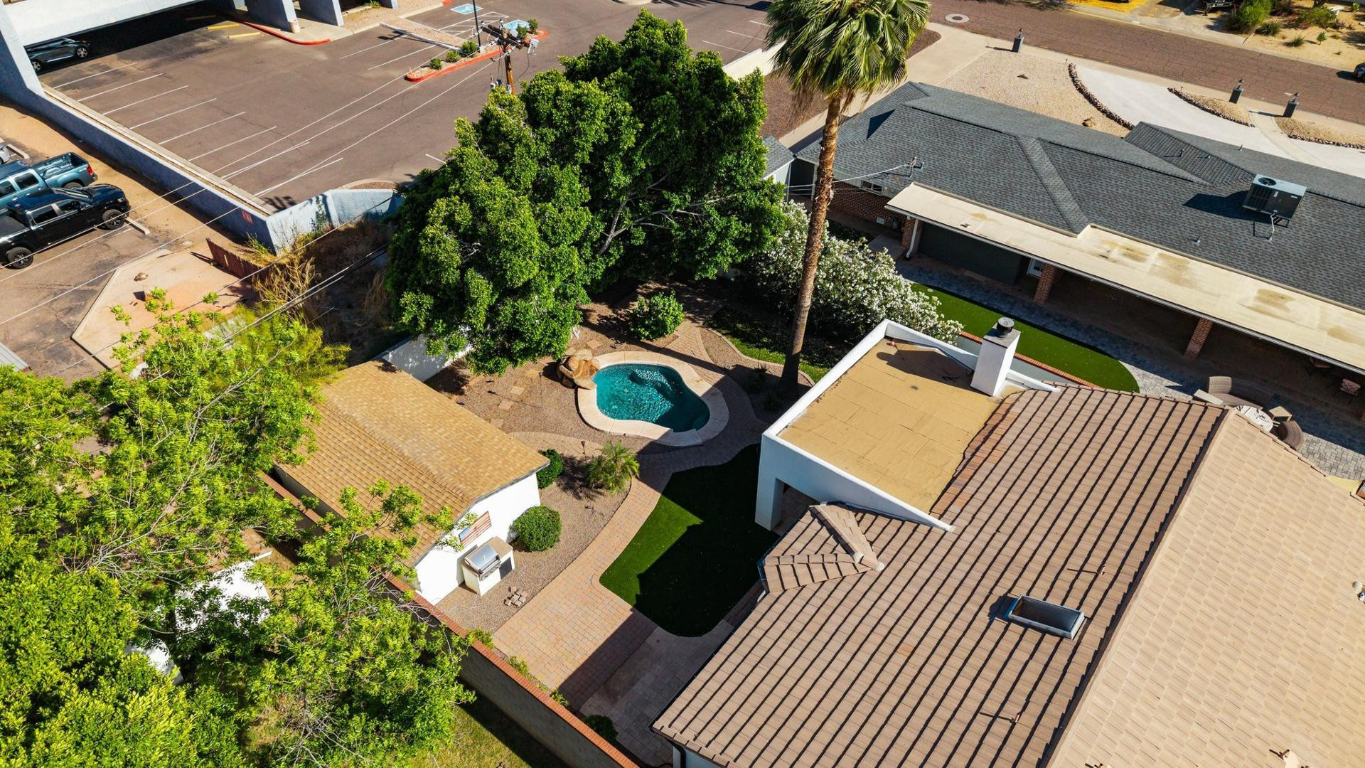 5233 North 15th Street Phoenix, AZ 85014 - Photo 55 of 55 an aerial view of a house with a yard