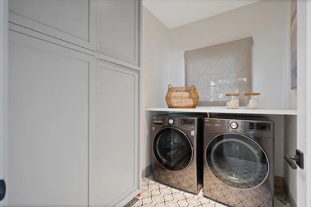 $6,575,000 | 1153 Cabrillo Avenue, Burlingame, CA 94010