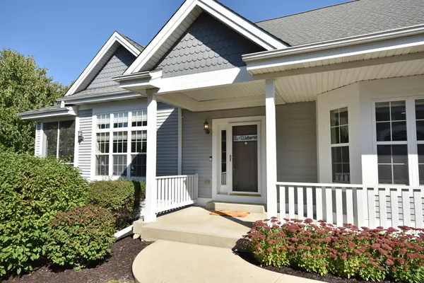 $499,900 | N59-w17764 Meadow Court, Menomonee Falls, WI 53051