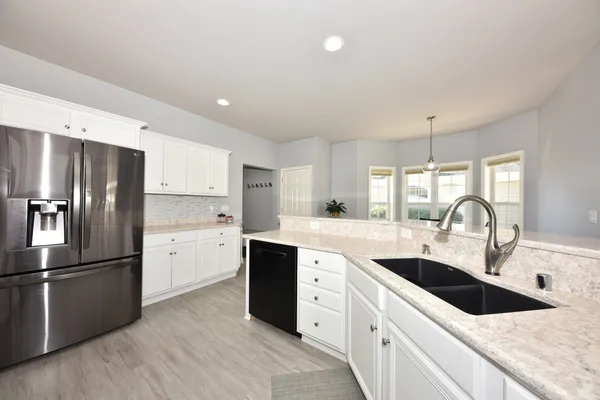 $499,900 | N59-w17764 Meadow Court, Menomonee Falls, WI 53051