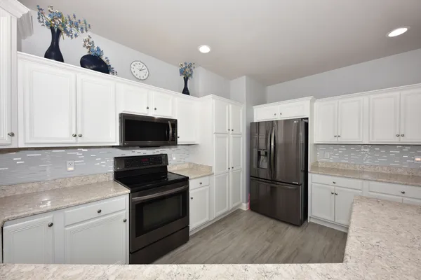 $499,900 | N59-w17764 Meadow Court, Menomonee Falls, WI 53051