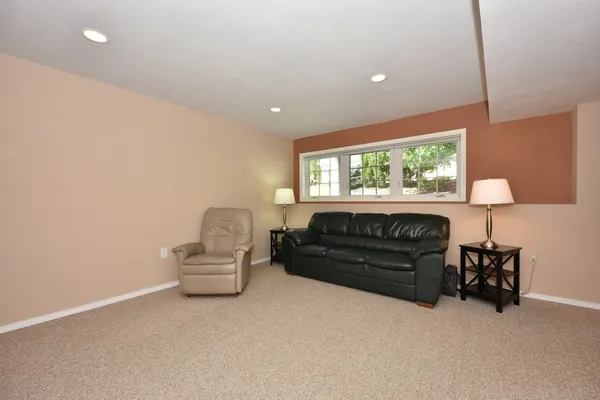 $499,900 | N59-w17764 Meadow Court, Menomonee Falls, WI 53051