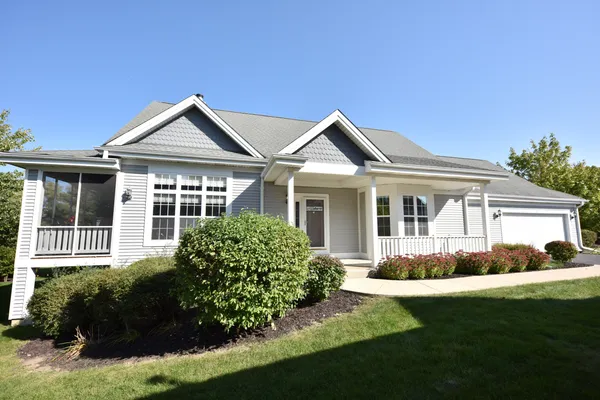 $499,900 | N59-w17764 Meadow Court, Menomonee Falls, WI 53051