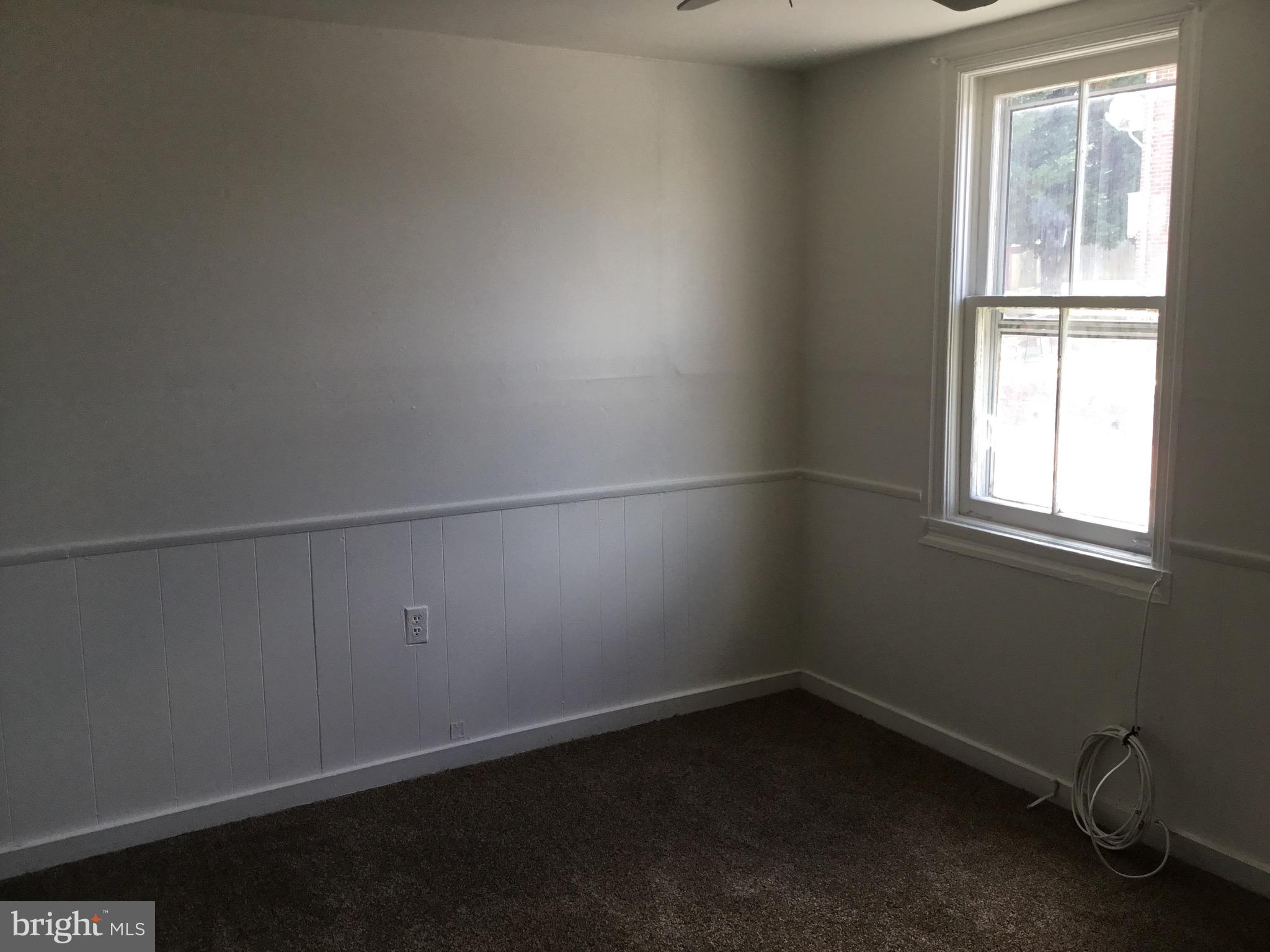 112 Ice Street Frederick, MD 21701 - Photo 3 of 49 112 Living Room