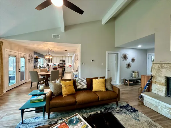 $2,800 | 2715 Alderwood Drive, Austin, TX 78745