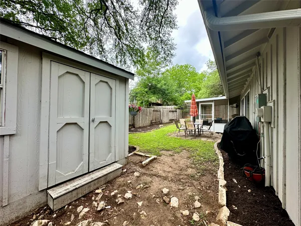 $2,800 | 2715 Alderwood Drive, Austin, TX 78745