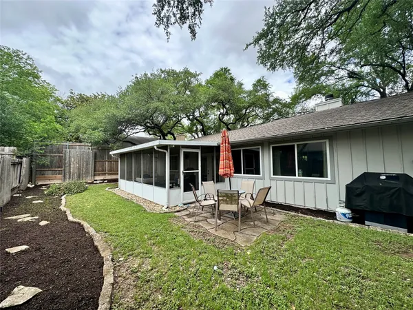 $2,800 | 2715 Alderwood Drive, Austin, TX 78745