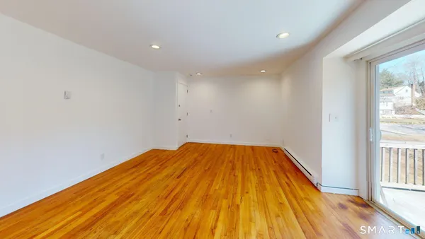 $2,100 | 26 Sunset Terrace, Unit B2, Essex, CT 06426