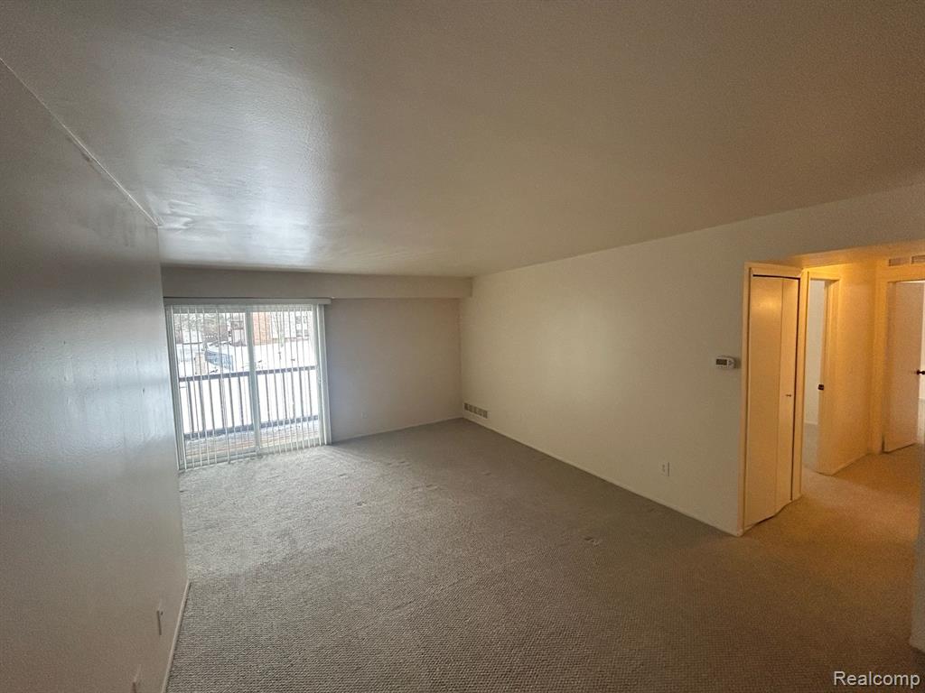 30042 West 12 Mile Road, Unit 56 Farmington Hills, MI 48334 - Photo 13 of 31