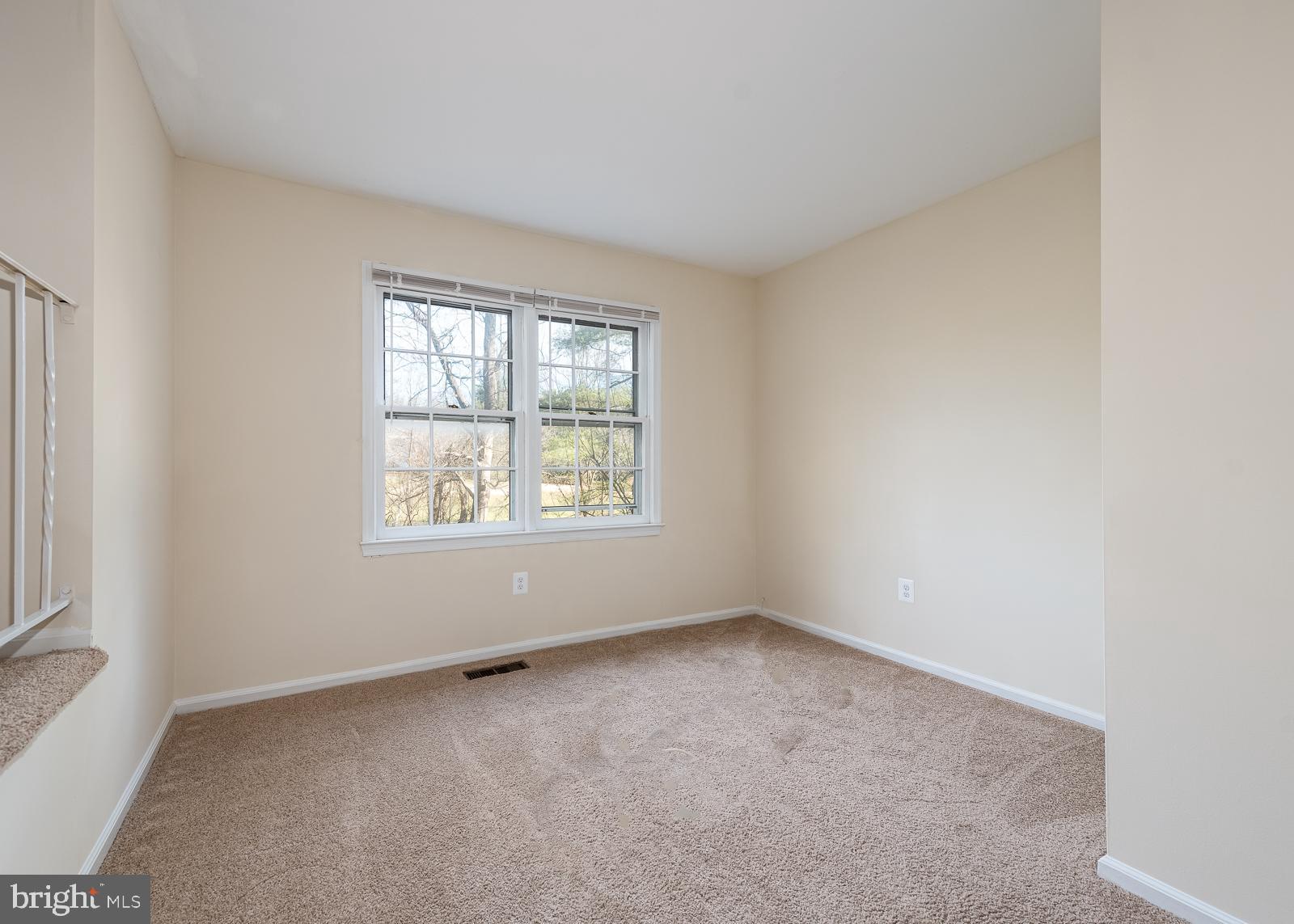 5047 Whetstone Road Columbia, MD 21044 - Photo 22 of 39 LEISURE ROOM STEP DOWN OFF MASTER BEDROOM