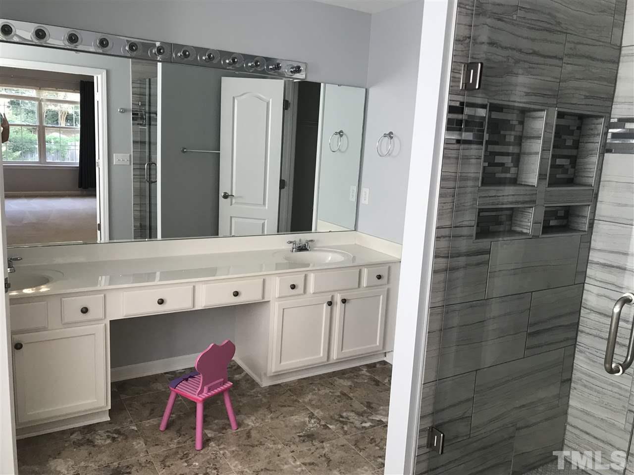 100 Grassy Point Road Apex, NC 27502 - Photo 18 of 26 Gallery Image 18
