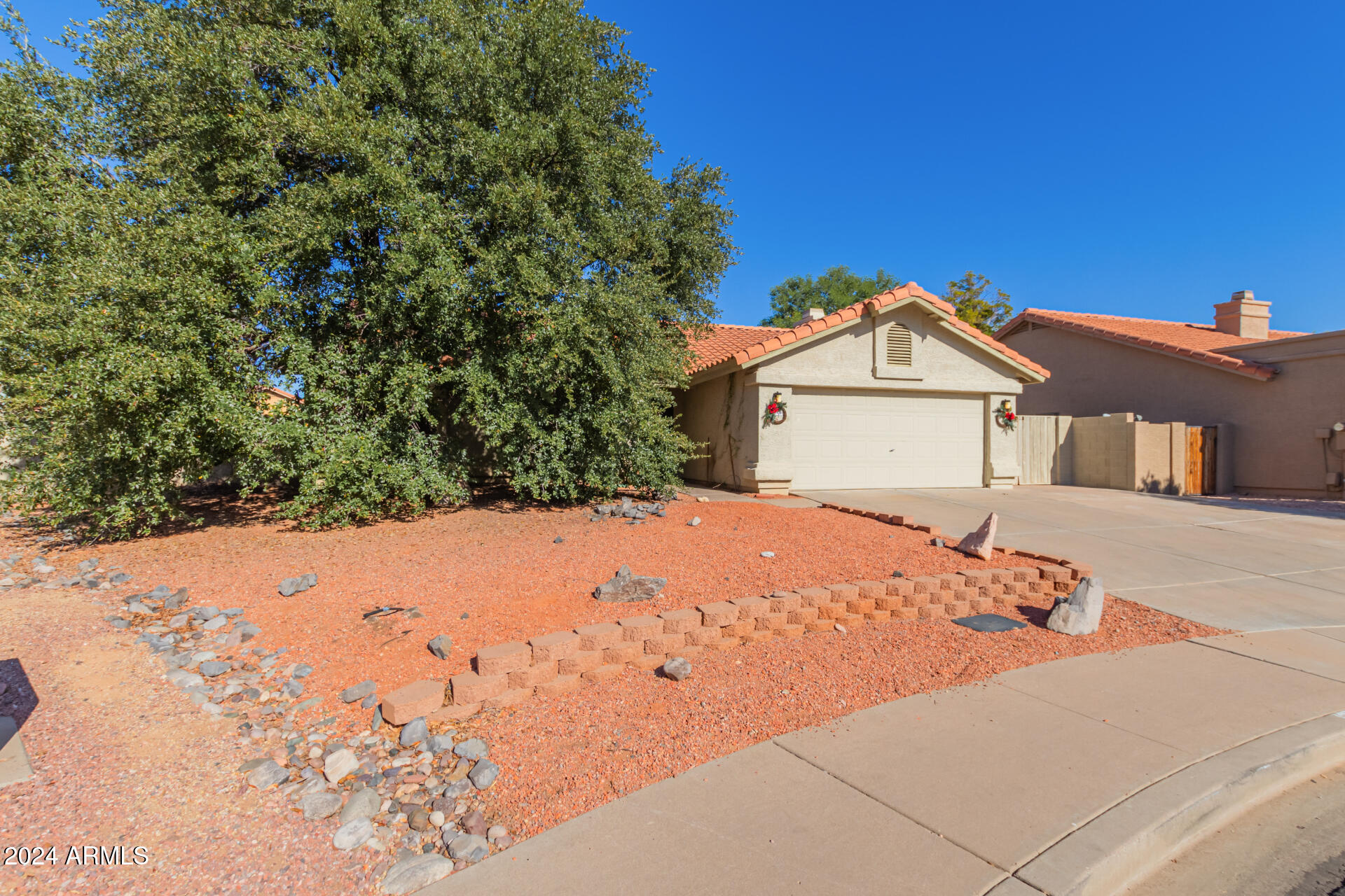 5838 East Fox Circle Mesa, AZ 85205 - Photo 3 of 34 05 - Fox
