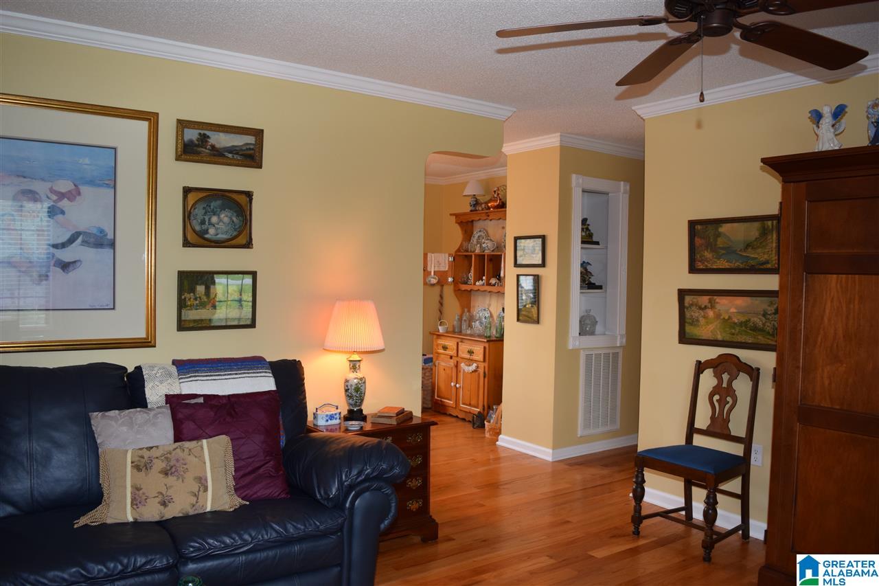 831 Spring Trail Warrior, AL 35180 - Photo 19 of 44