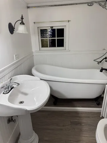 $2,200 | 5 Perry Avenue, Concord, NH 03301