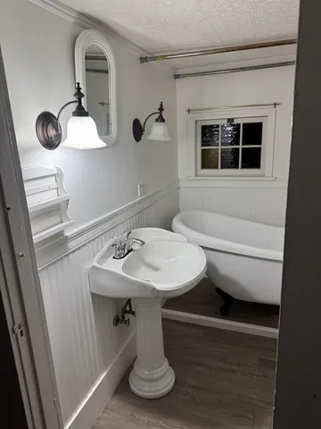 $2,200 | 5 Perry Avenue, Concord, NH 03301