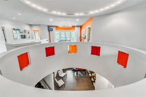 $2,499,000 | 2550 Venetian Way, Winter Park, FL 32789